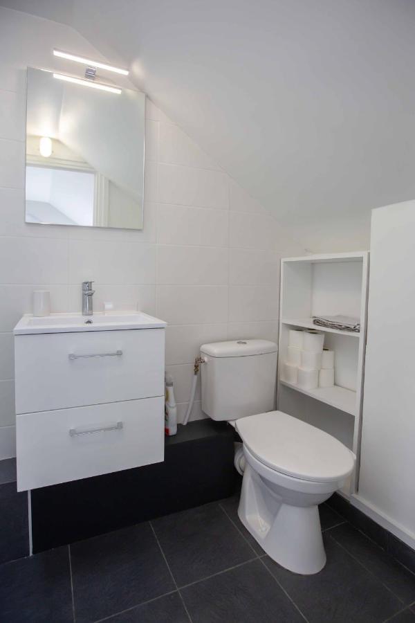 Modern Apartement In The City Center. Poissy Dış mekan fotoğraf