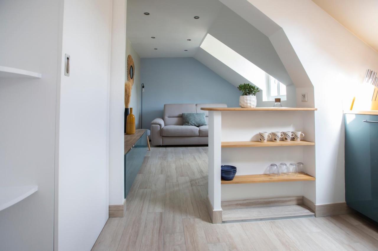 Modern Apartement In The City Center. Poissy Dış mekan fotoğraf